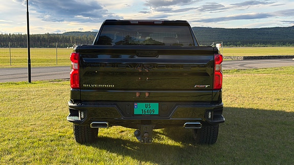 Chevrolet Silverado 1500 7 of 28