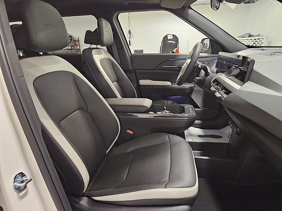 Kia EV5 12 of 24