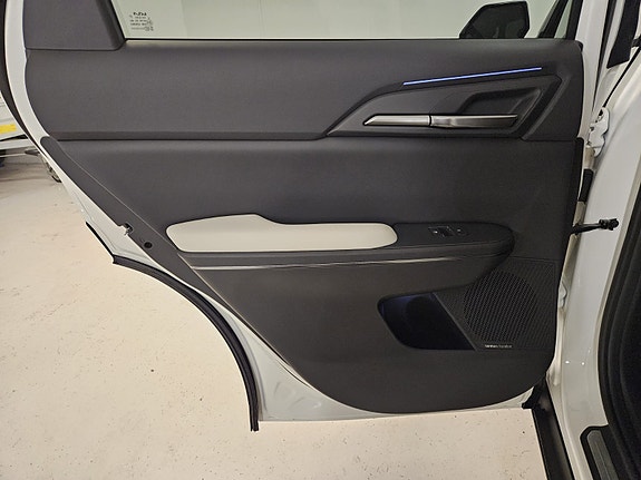 Kia EV5 14 of 24