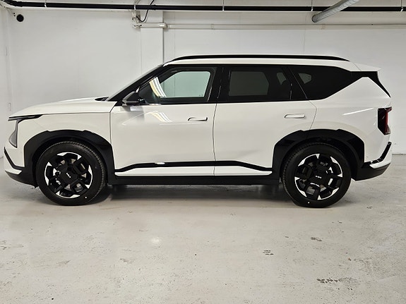Kia EV5 5 of 24