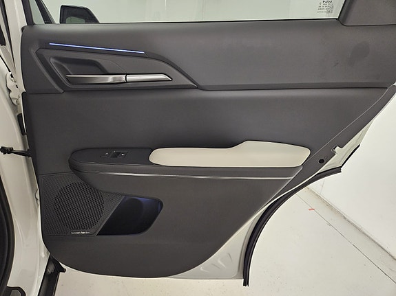 Kia EV5 16 of 24