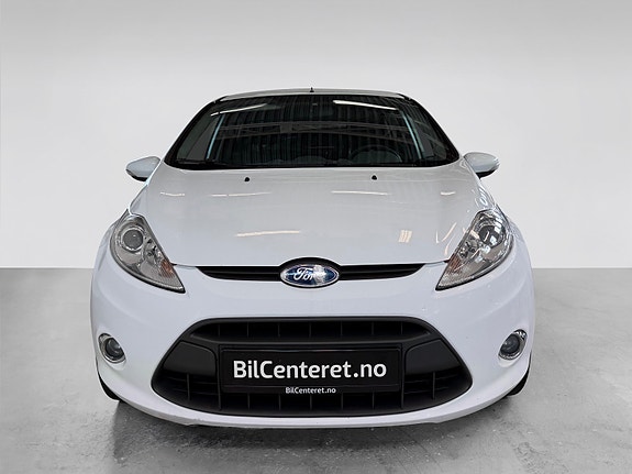 Ford Fiesta 2 of 16