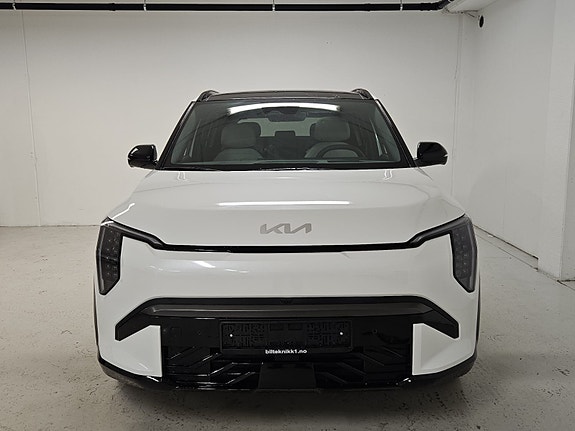Kia EV3 2 of 22