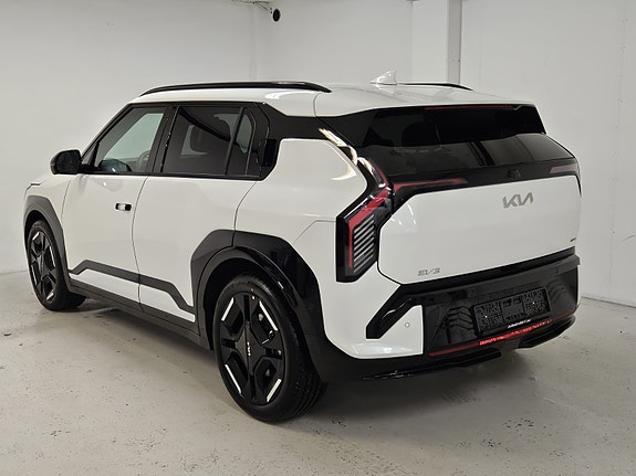 Kia EV3 6 of 22