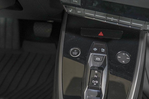 Audi Q4 e-tron 17 of 26