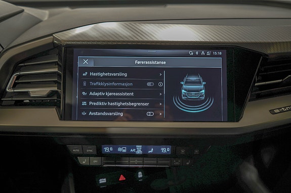 Audi Q4 e-tron 22 of 26