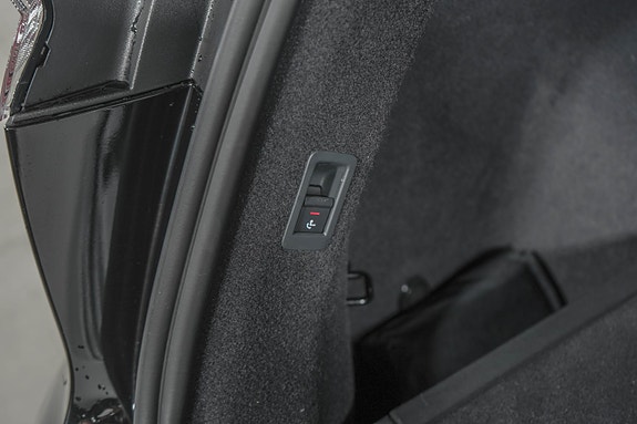 Audi Q4 e-tron 9 of 26