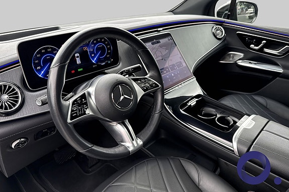 Mercedes-Benz EQE SUV 13 of 30