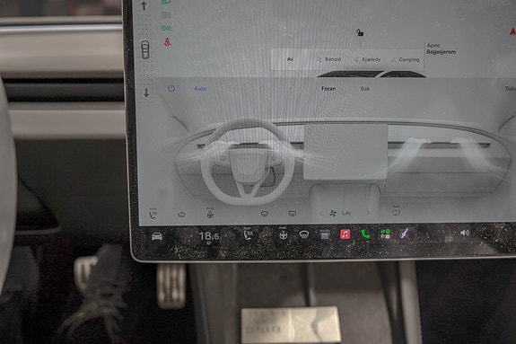 Tesla Model 3 25 of 27