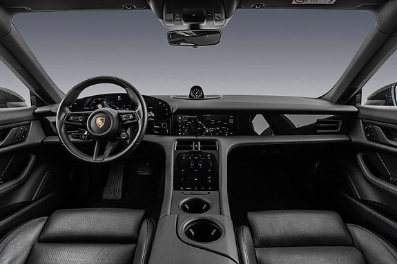 Porsche Taycan 4 14 of 30