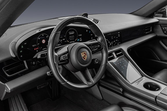 Porsche Taycan 4 15 of 30