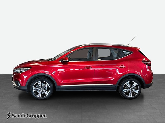 MG ZS EV 2 of 16