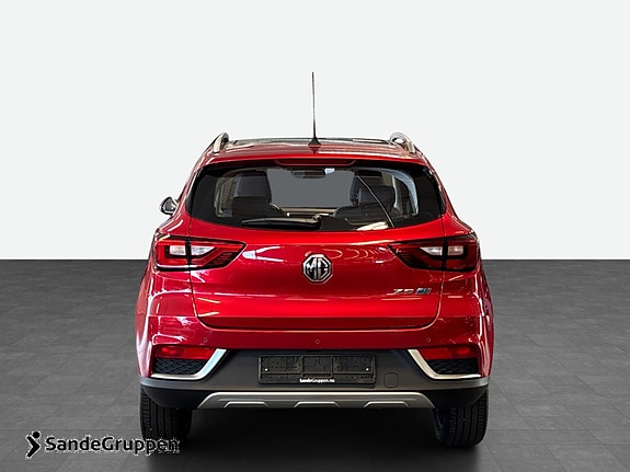 MG ZS EV 4 of 16