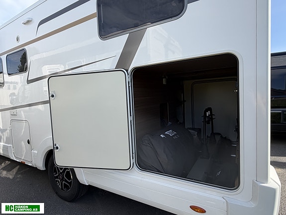 Eura Mobil 720 integra line 5 of 27