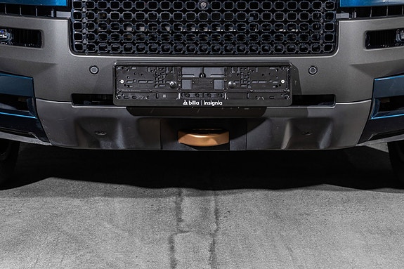 Land Rover Defender 110 10 of 30