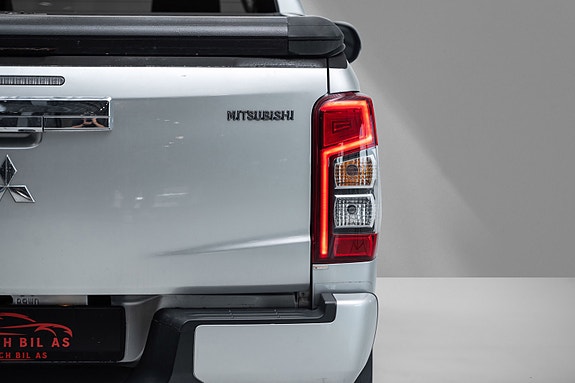 Mitsubishi L200 4 of 21