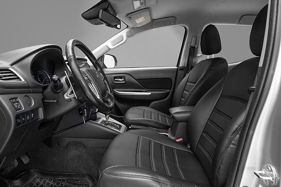 Mitsubishi L200 10 of 21