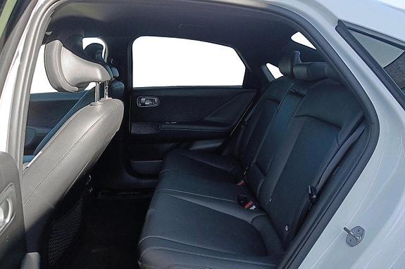 Hyundai Ioniq 6 7 of 30