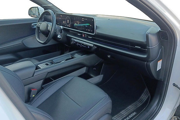 Hyundai Ioniq 6 25 of 30