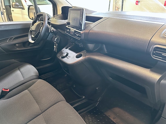 Peugeot Partner 11 of 30