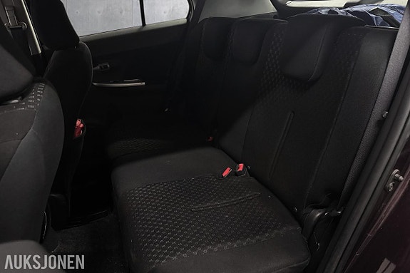 Toyota Urban Cruiser 10 of 24