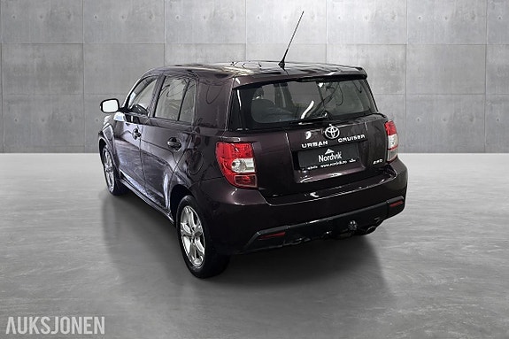 Toyota Urban Cruiser 6 of 24
