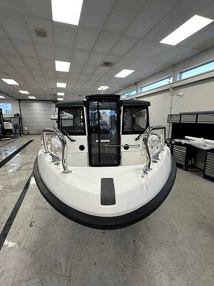Yamarin Cross 60 Cabin utestyring, webasto, trimflaps, stereo ++ 10 of 30