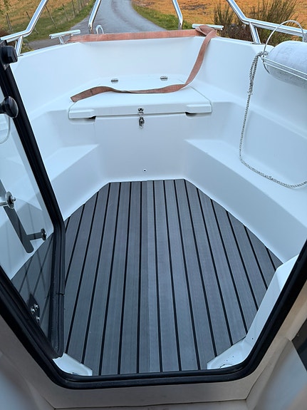 Yamarin Cross 60 Cabin utestyring, webasto, trimflaps, stereo ++ 17 of 30