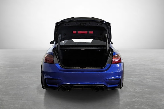 BMW M4 8 of 24