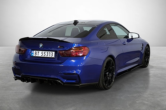 BMW M4 9 of 24