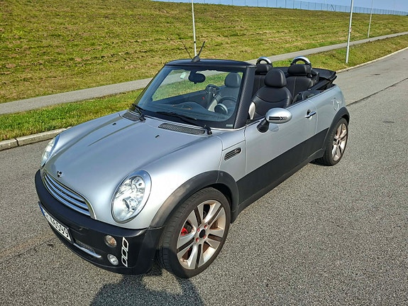 MINI Cooper 7 of 13