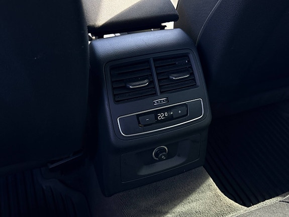 Audi A4 16 of 30