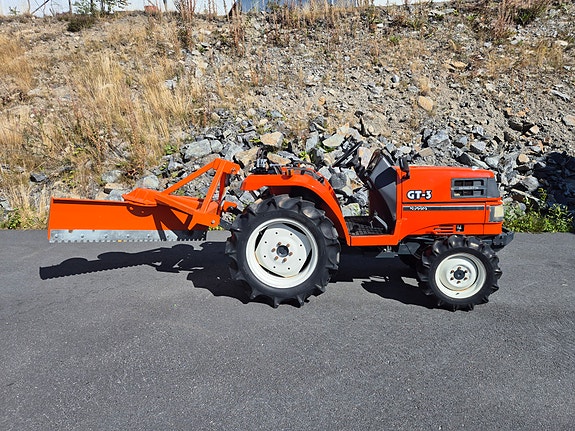 Kubota GT-3 21HK 7 of 18