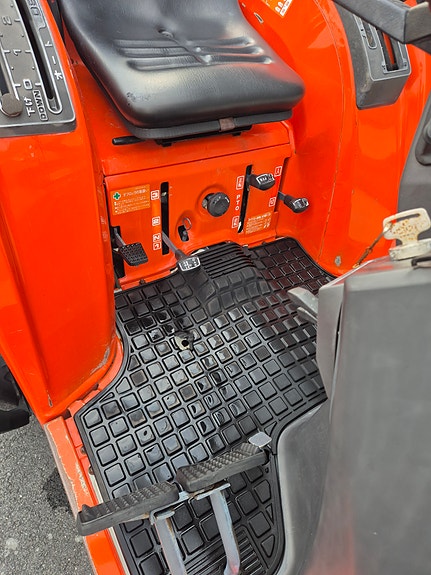 Kubota GT-3 21HK 13 of 18