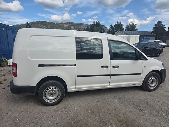 Volkswagen Caddy Maxi 8 of 10