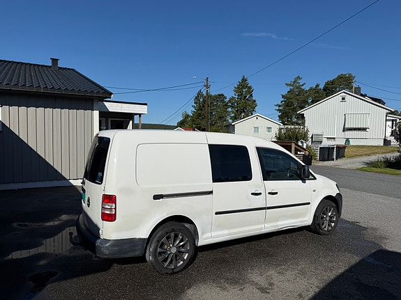 Volkswagen Caddy Maxi 3 of 17
