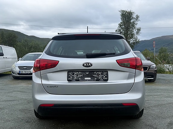 Kia Ceed 5 of 22