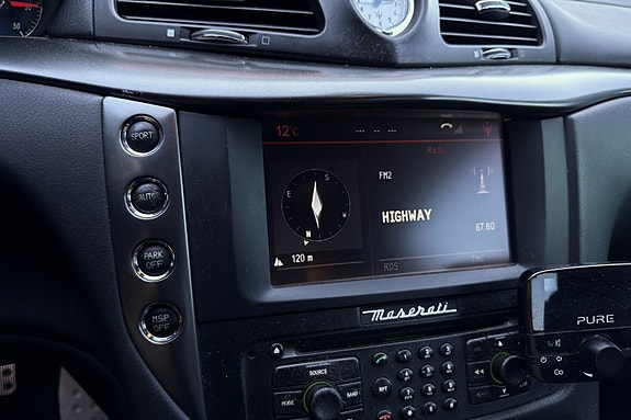 Maserati GranTurismo 19 of 22