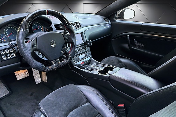 Maserati GranTurismo 10 of 22