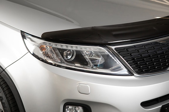 Kia Sorento 8 of 28