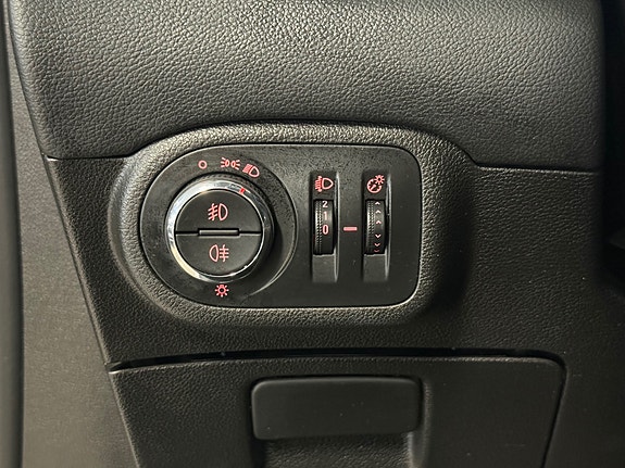 Opel Zafira Tourer 19 of 21