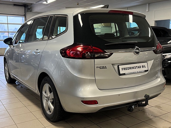 Opel Zafira Tourer 2 of 21
