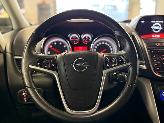 Opel Zafira Tourer 13 of 21