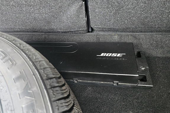 Nissan Leaf 8 of 16