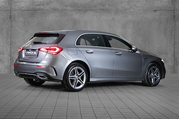 Mercedes-Benz A250 e 3 of 20