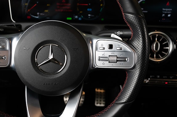 Mercedes-Benz A250 e 19 of 20