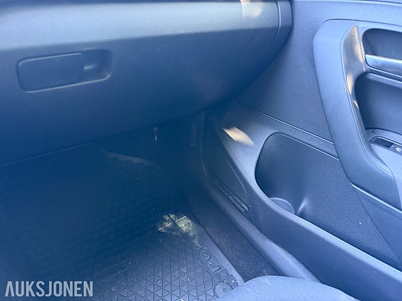 Volkswagen Polo 23 of 30