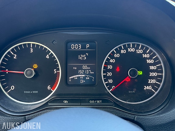 Volkswagen Polo 14 of 30