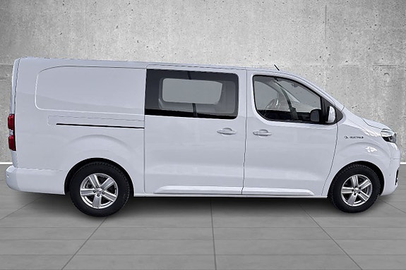 Toyota Proace 4 of 21