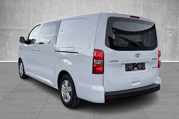 Toyota Proace 7 of 21